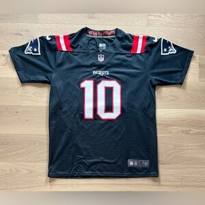 Nike New England Patriots Mac Jones #10 NFL Football Jersey